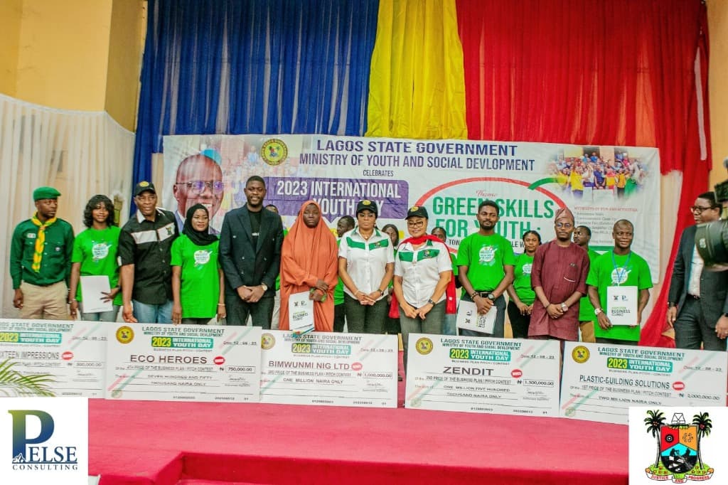 Stage presentation of grant awards to Plastic-Building Solutions, Zendit, Bimwunmi Nig Ltd, and Eco Heroes